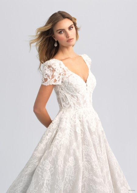 A wedding dress with short sleeves inspired by Cinderella