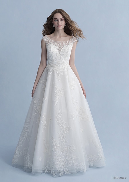 Disney snow 2025 white wedding dress