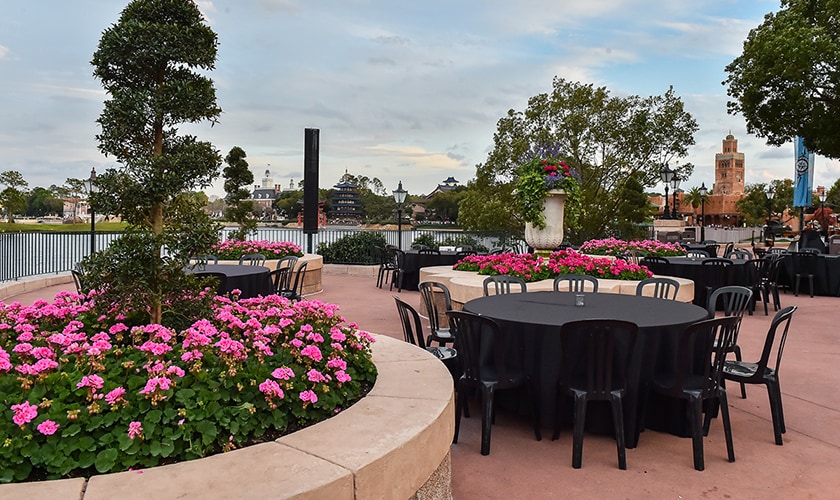 Al Fresco Dining in Fairytale Settings