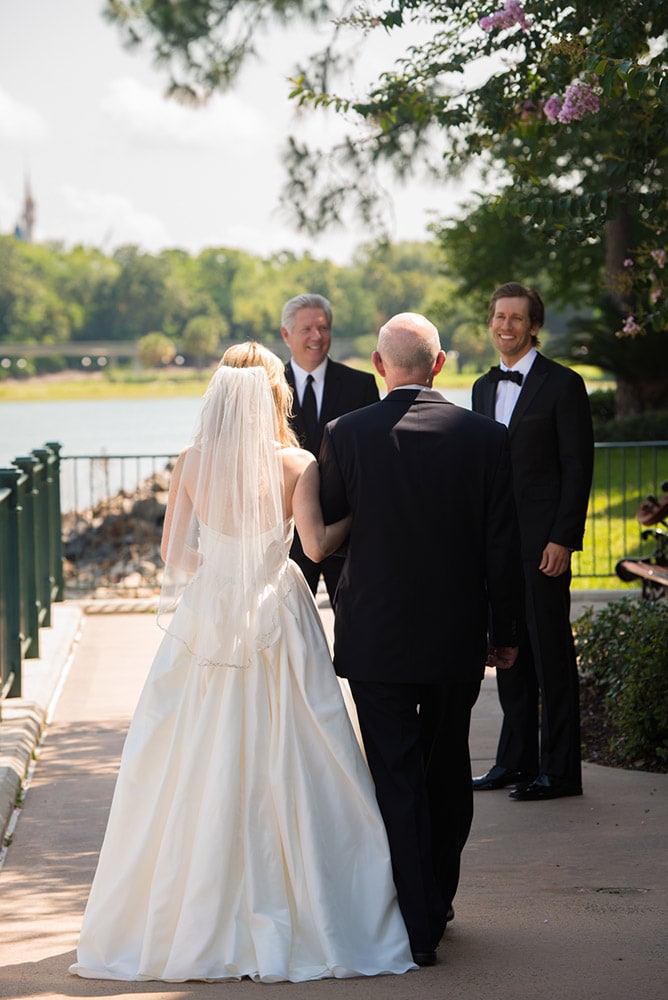 Walt Disney World Wedding Spotlight Kate And Andrew Disney Weddings