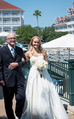 Walt Disney World Wedding Spotlight Kate And Andrew Disney Weddings