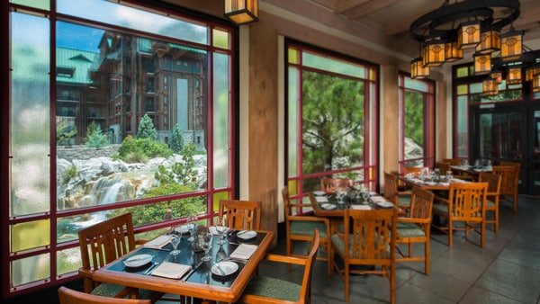 Artist Point restaurant at Disney's Wilderness Lodge in Florida