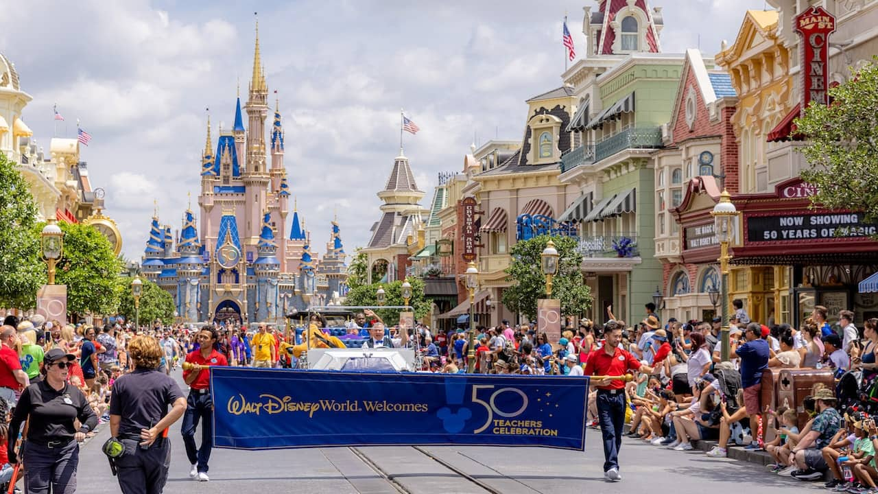 50 Inspiring Teachers Honored With a Magical Weekend at Walt Disney ...